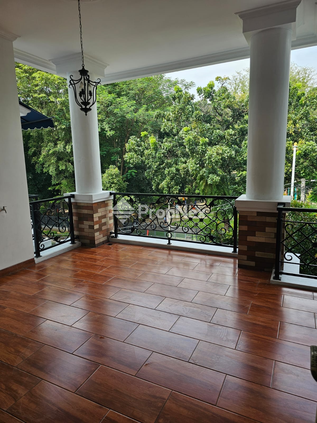 Rumah Mewah 2,5 Lantai Strategis & Siap Huni di Tebet Timur — foto 11